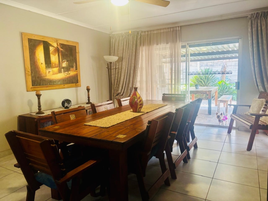 4 Bedroom Property for Sale in Heuwelsig Free State